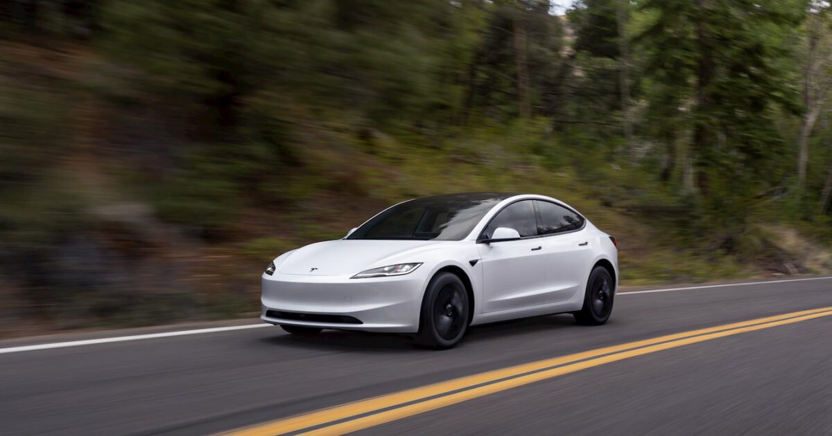 Tesla Brings China-Made Model 3 Back to Canada as 100% Tariff Drops to 6.1%