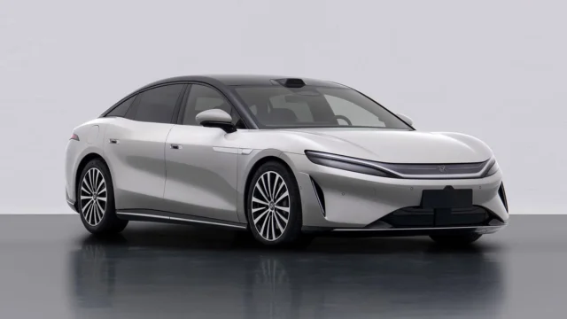 BYD Da Han Flagship Sedan Filed: 5.26-Meter D-Class EV With 570 kW AWD Powertrain
