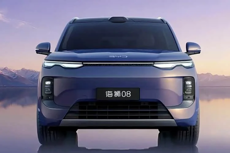 BYD Seal 08 Filing Shows 900km Range, Blade Battery Upgrade