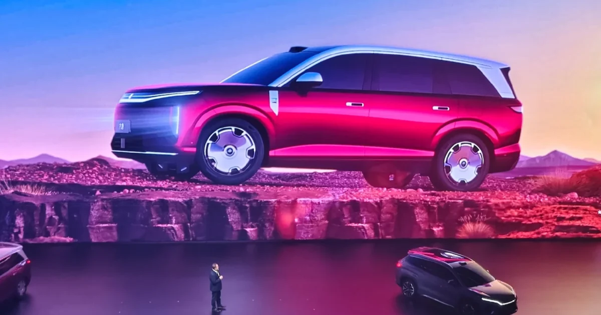 BYD DaTang EV Opens Pre-Sales from About $34,600