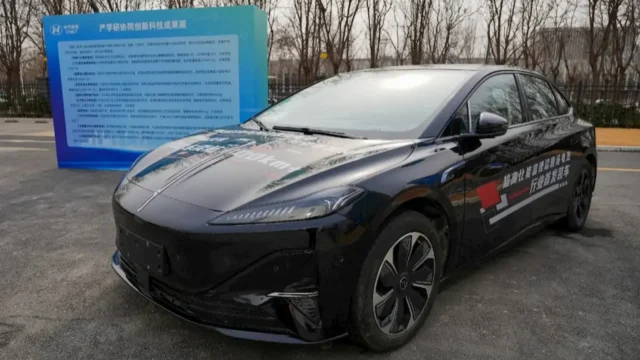 China’s First Solid-State Battery Standard Due July 2026