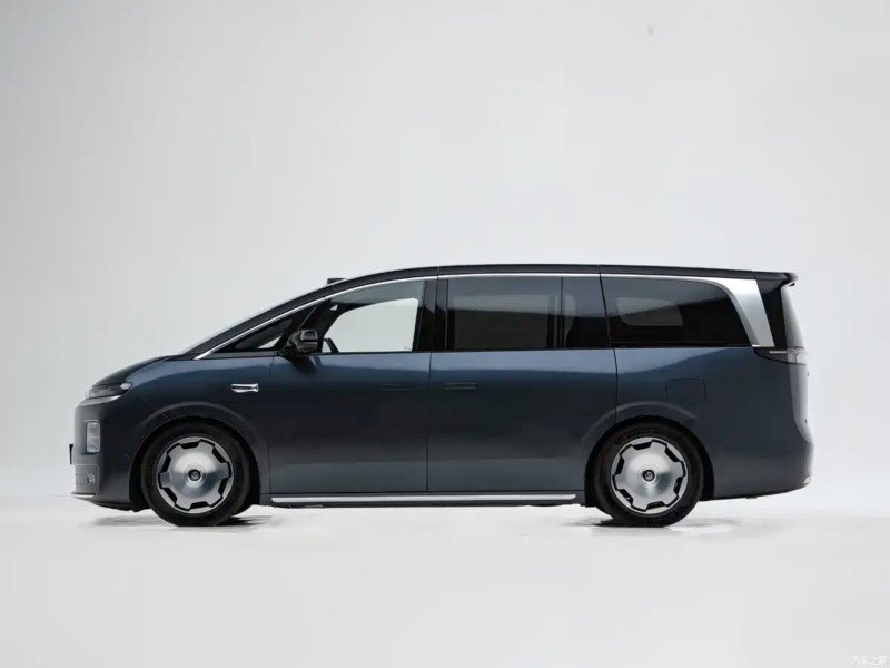 Leapmotor D99 1000V Flagship MPV to Launch June 25 With CATL NCM-LFP Battery
