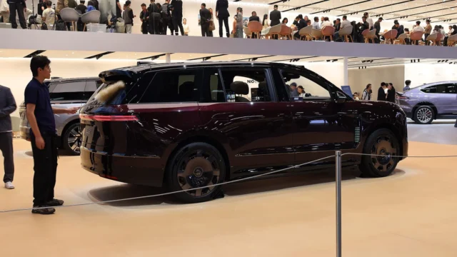 NIO ES9 Delivers 3,108 Units in 4 Days as Analysts Forecast Q2 Profitability