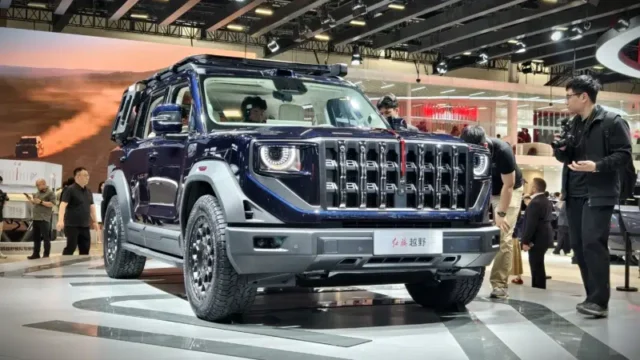 Hongqi G919: Four-Motor EREV Off-Road SUV with 830 HP and Three Locks