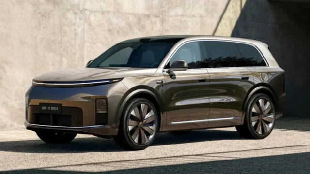 Li Auto May Sales Drop 18% YoY; L9 Refresh, L8 Coming