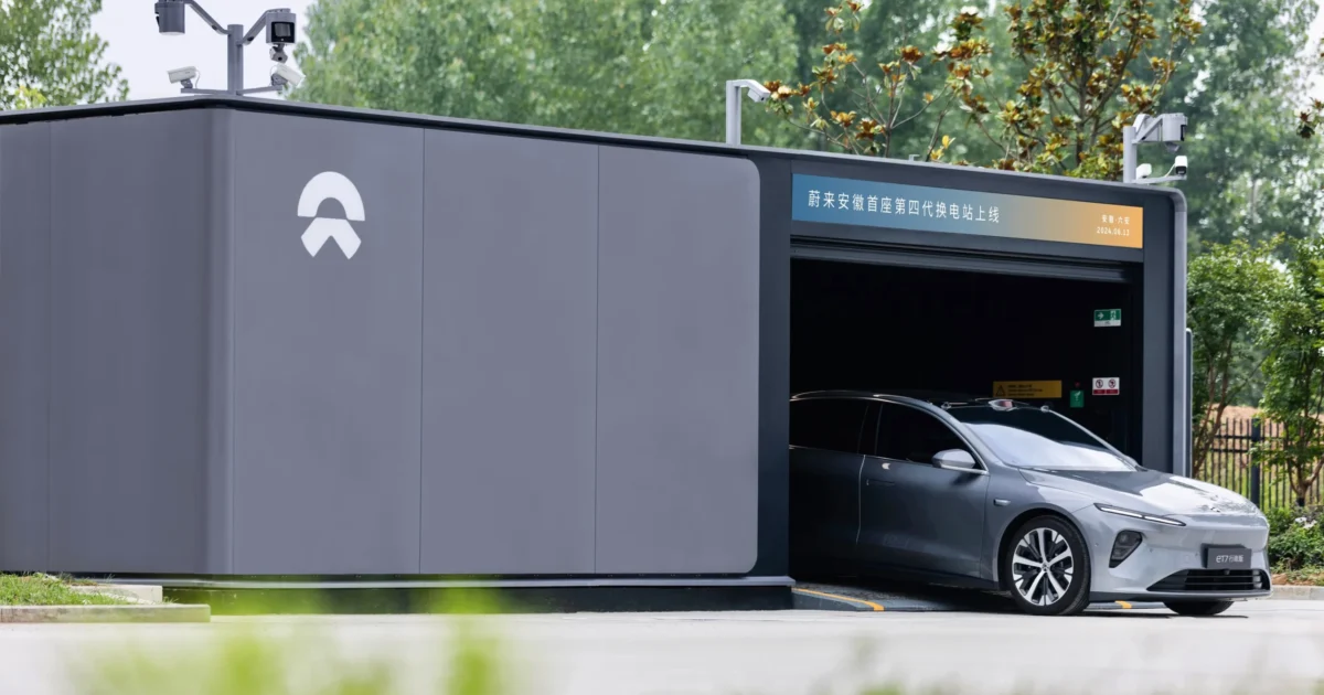 NIO Surpasses 9,000 Battery Swap and Charging Stations, 200 Million Services