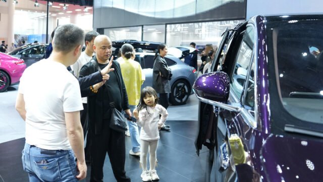 China Ends Annual Vehicle-and-Vessel Tax Breaks for PHEVs From 2027