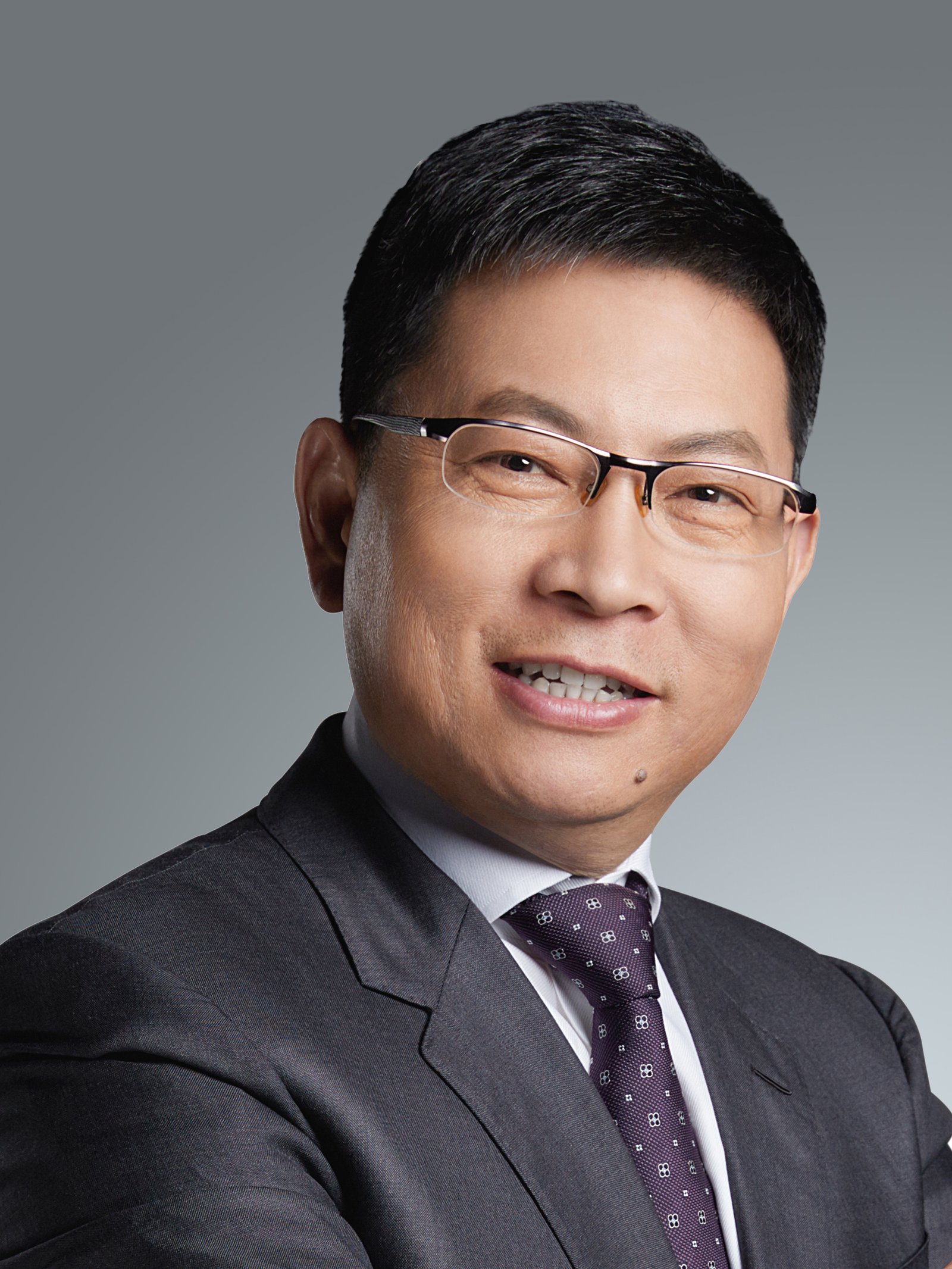 Official Huawei portrait of executive Yu Chengdong, also known as Richard Yu