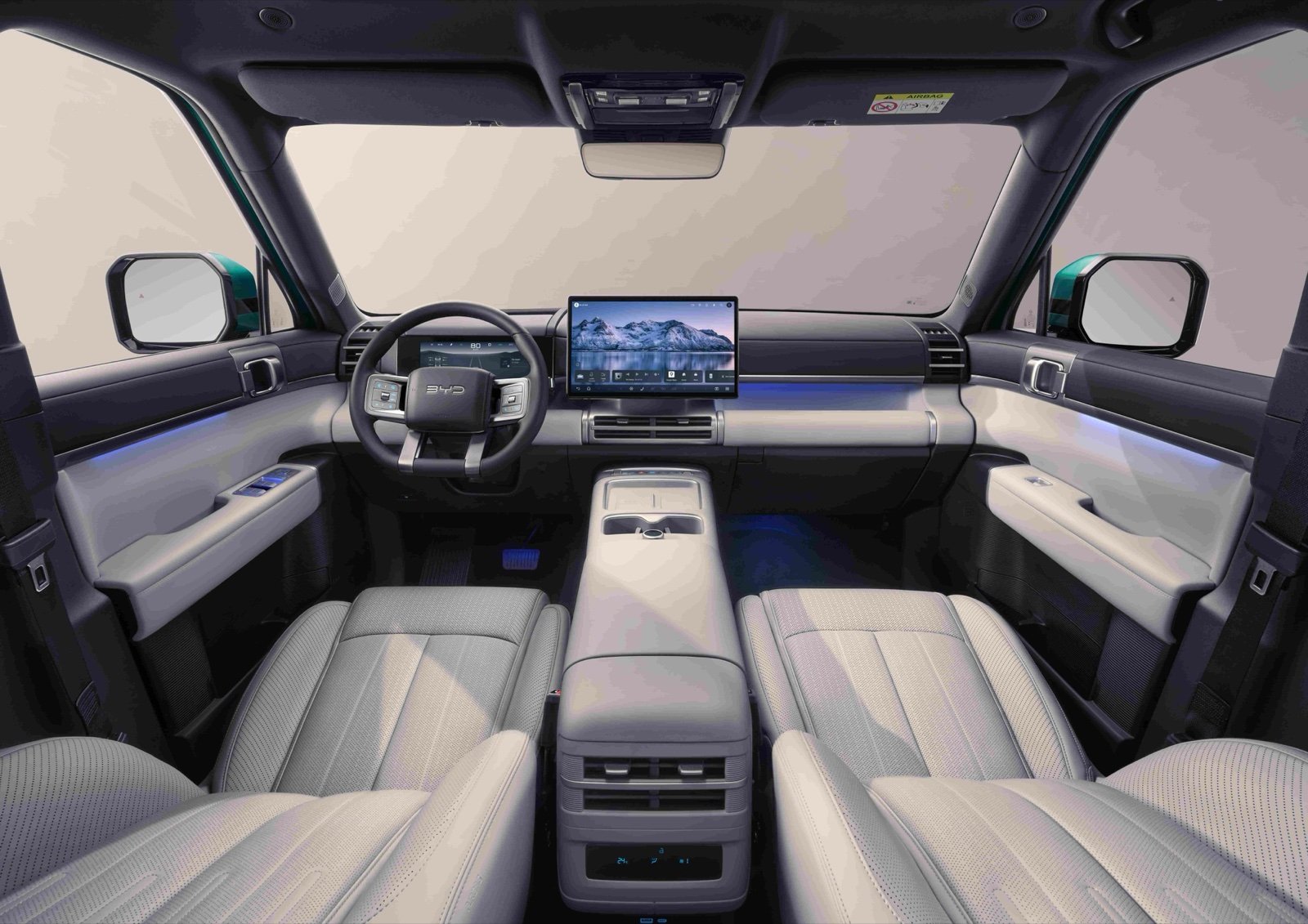 BYD Ti7 dashboard, steering wheel and central infotainment display